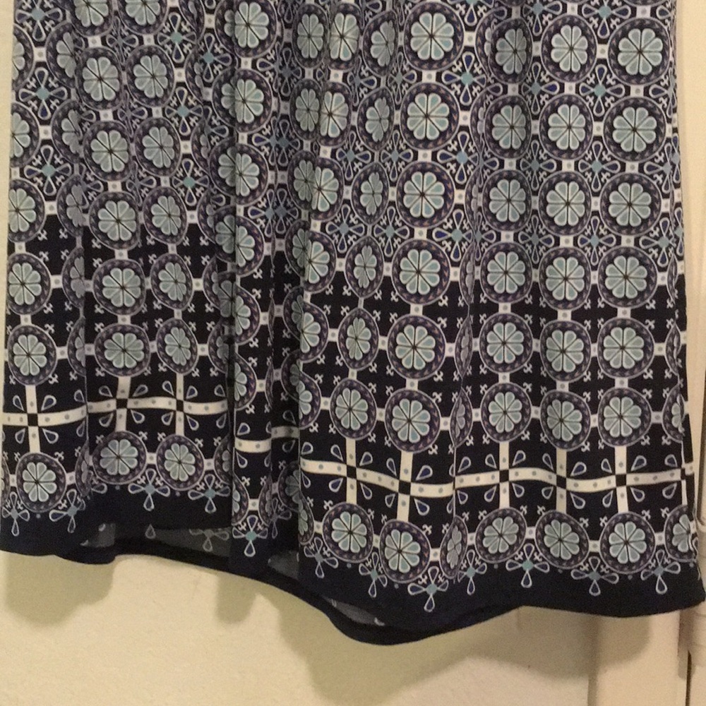 Patterned dress - Picture 3 of 4